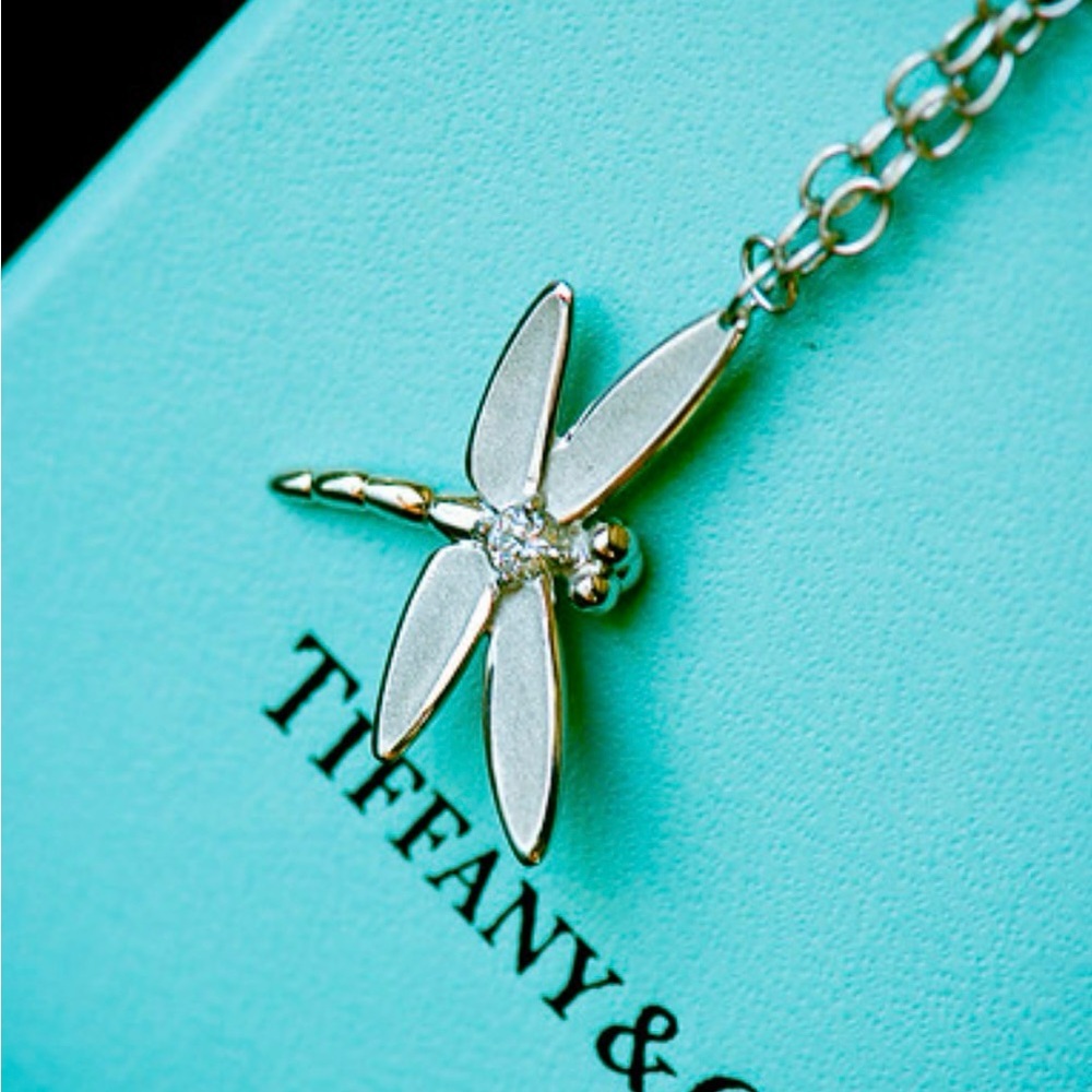 Tiffany & Co. 18k White Gold Dragonfly Diamond necklace